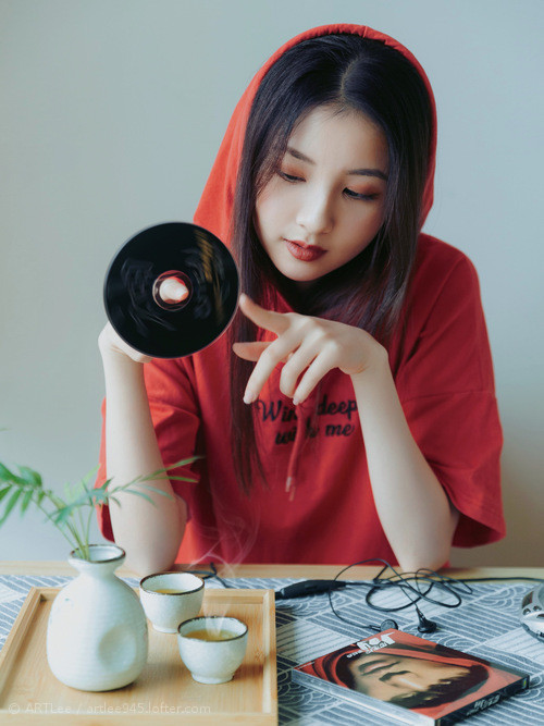 开云kaiyun-主队球员在比赛中发挥出色，拿下胜利，球队愿意主场作战