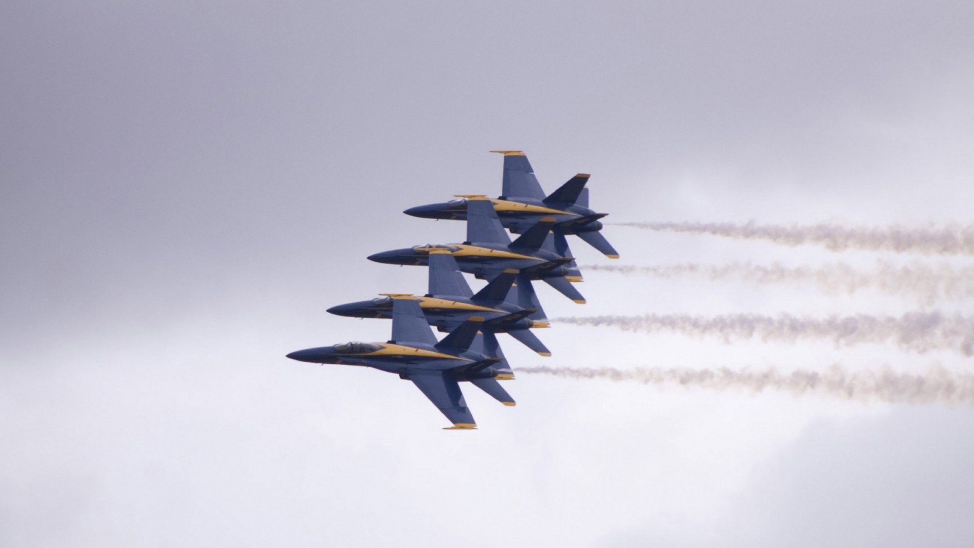 比利亚雷尔客场逆转，成功战胜对手，比利亚雷尔夺冠