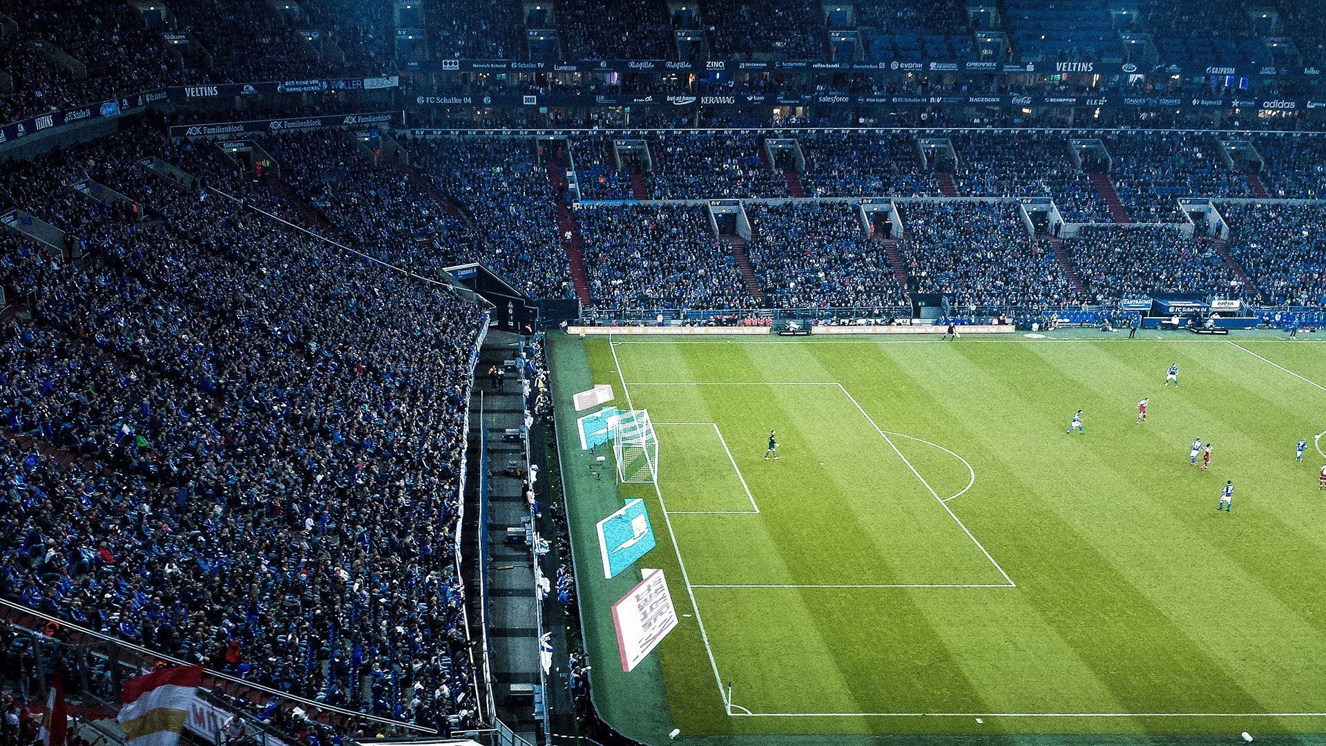 女性参与足球:女子足球运动的快速发展,女子足球赛的作用